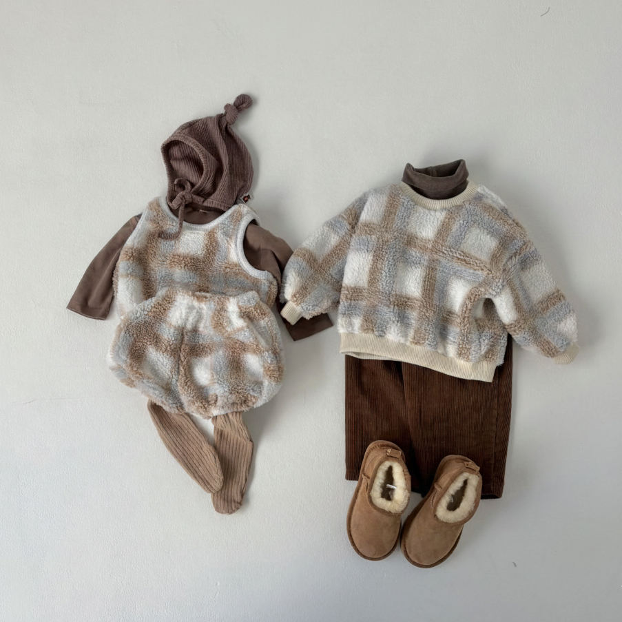Cloud Dumble Sweater Soft Check baby outfit with bonnet and neutral fall essentials