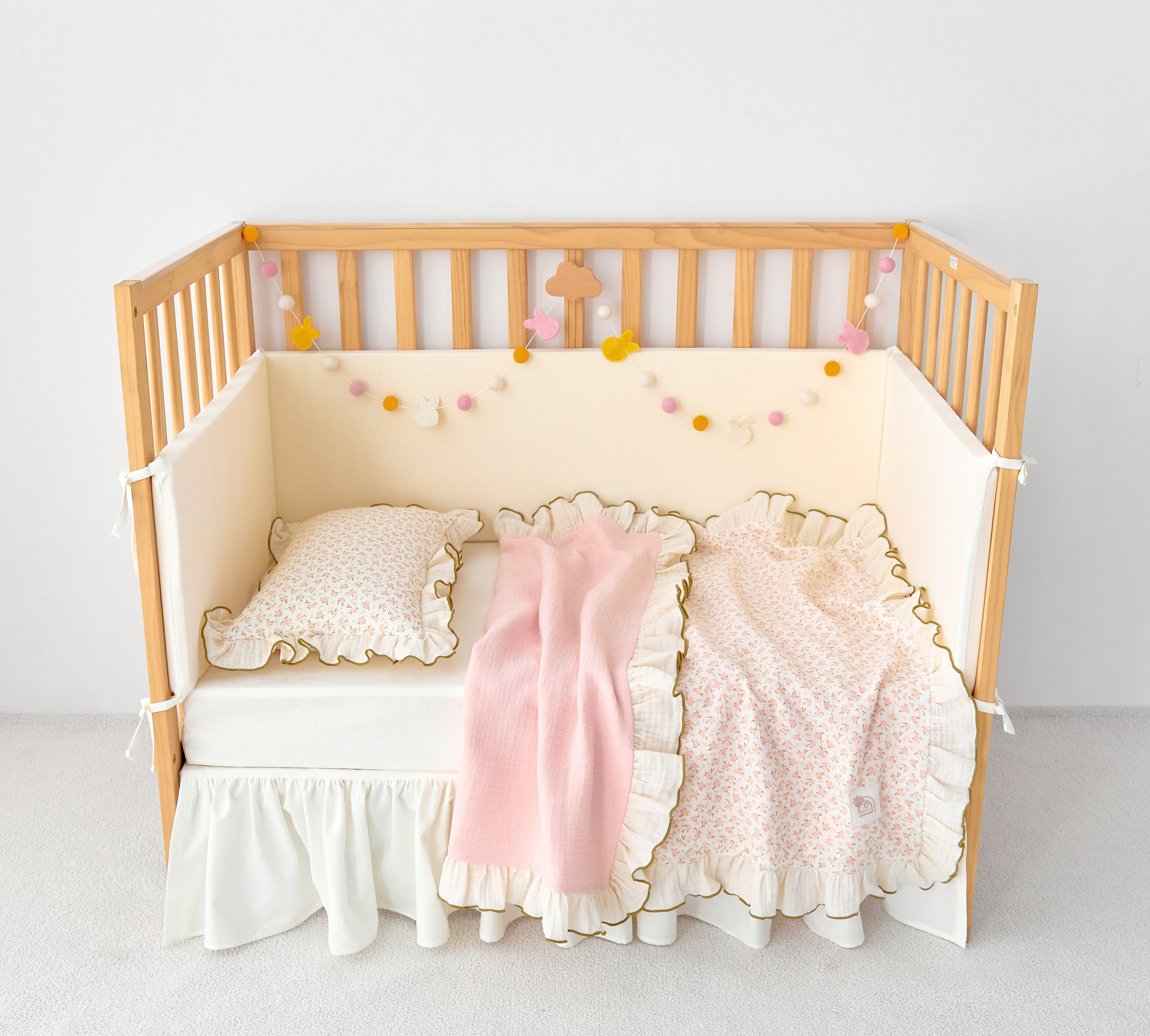 pink ruffled olive stitch trim baby toddler stroller gauze blanket