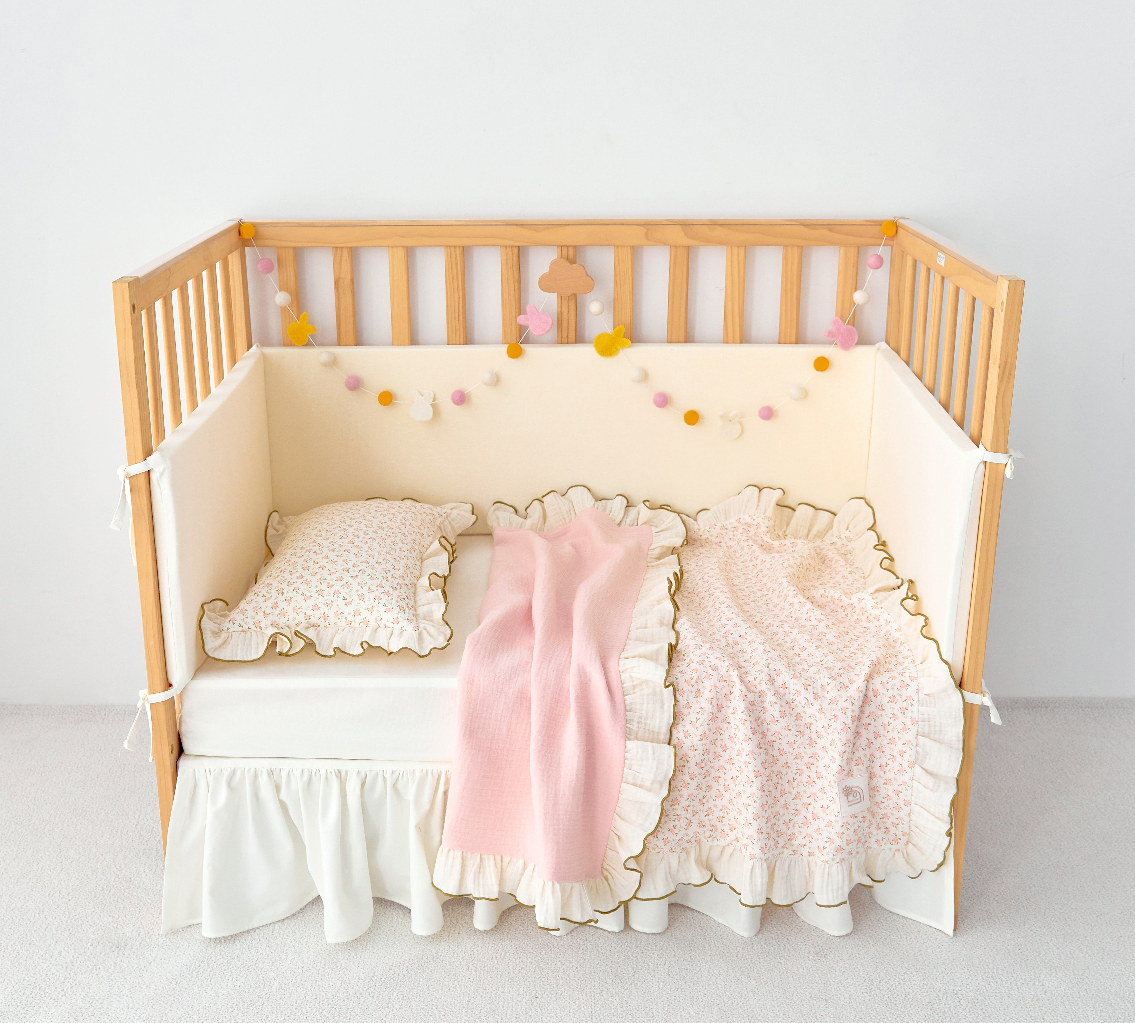 pink ruffled olive stitch trim baby toddler stroller gauze blanket